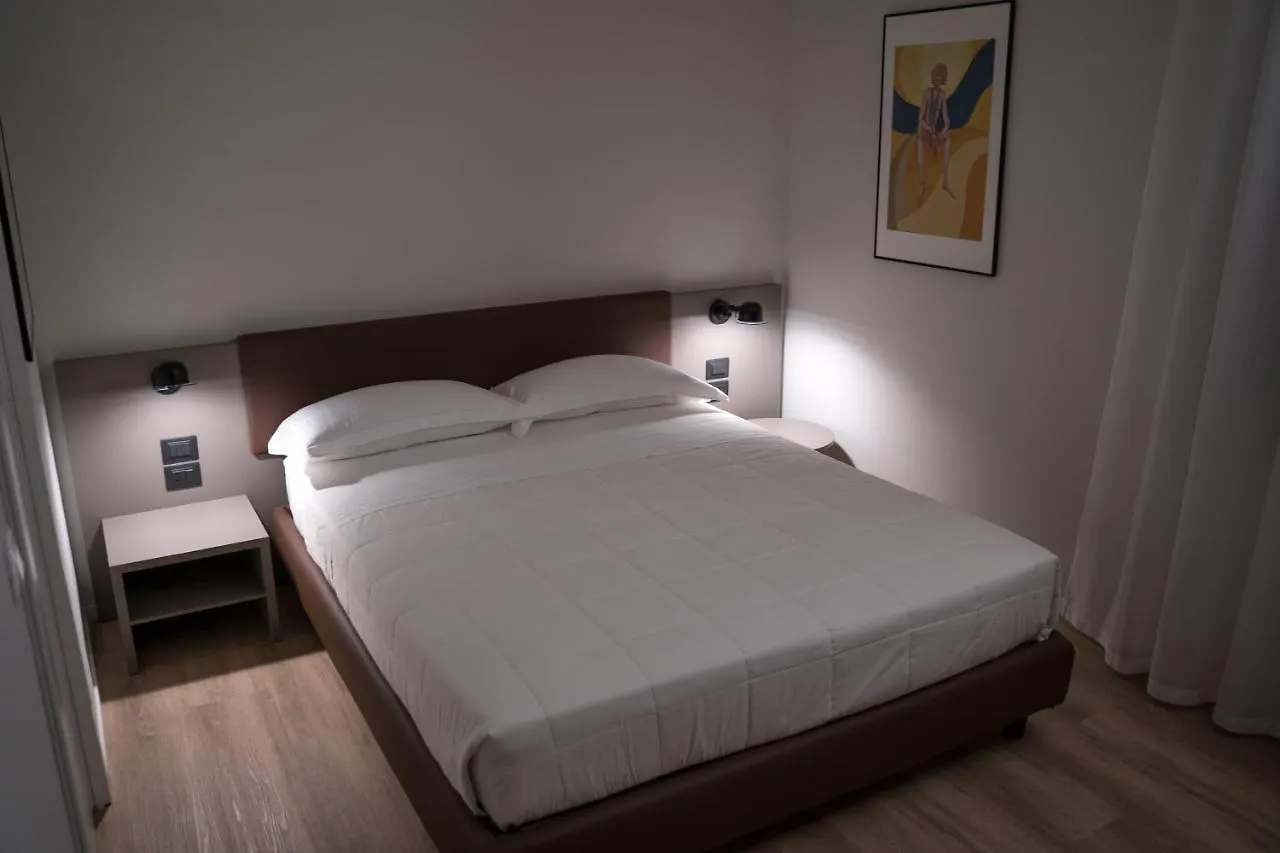 Alojamento de Acomodação e Pequeno-almoço Palazzo Bellocchi - Suites & Apartments Brindisi