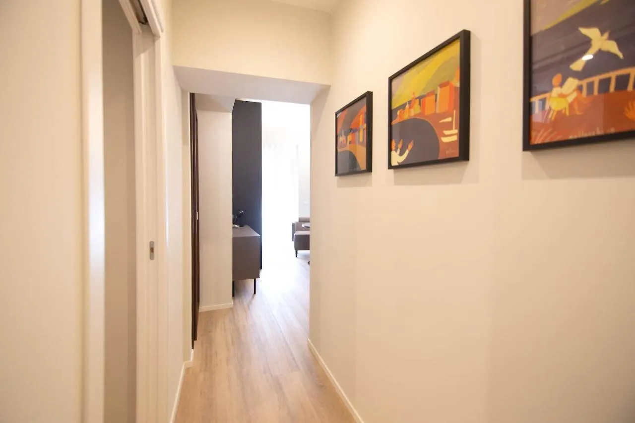Alojamento de Acomodação e Pequeno-almoço Palazzo Bellocchi - Suites & Apartments Brindisi