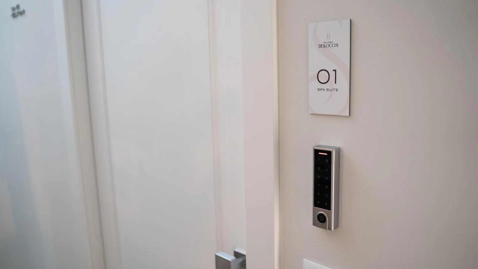 Alojamento de Acomodação e Pequeno-almoço Palazzo Bellocchi - Suites & Apartments Brindisi