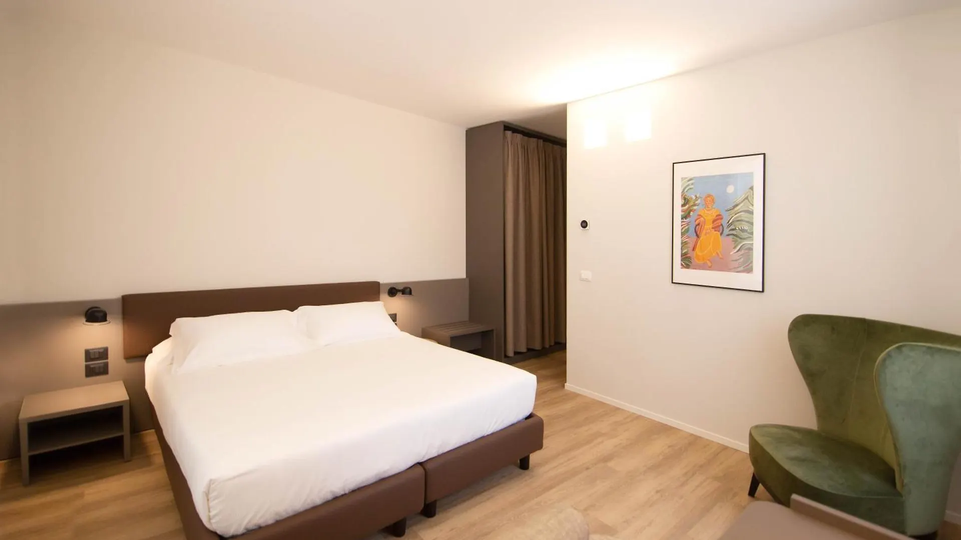 Palazzo Bellocchi - Suites & Apartments Brindisi